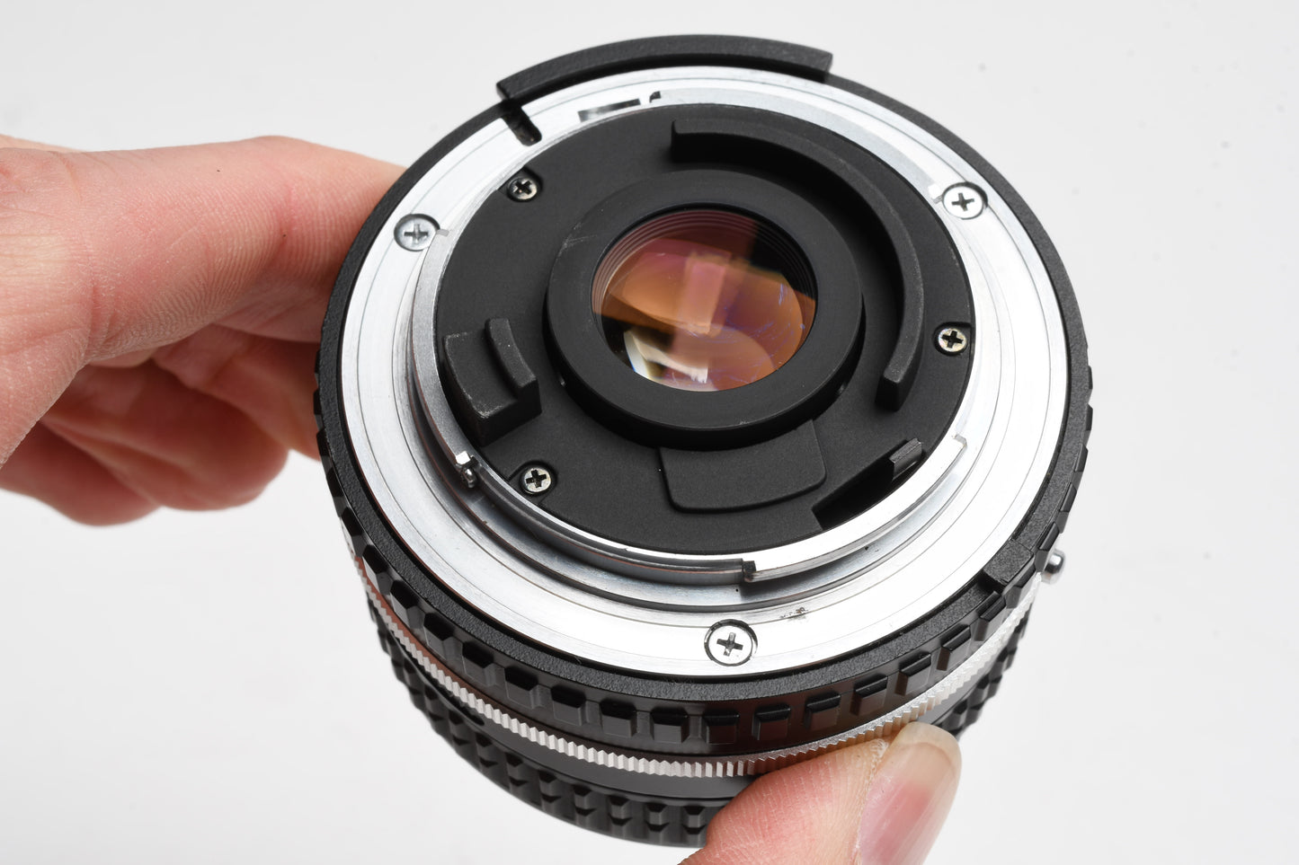 Nikon Series E 28mm f2.8 Wide angle lens, caps, good *Read