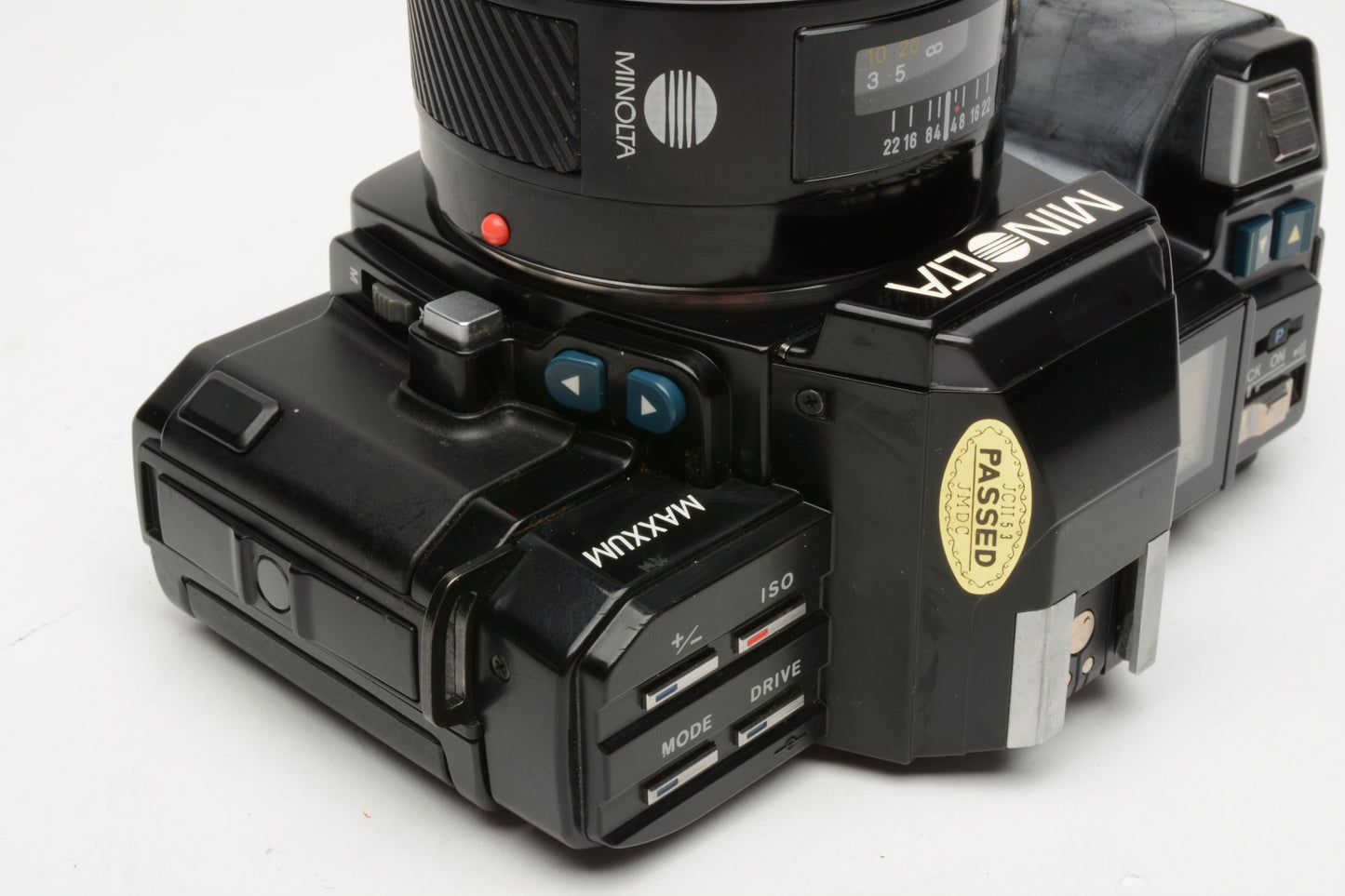 Minolta Maxxum 7000 35mm SLR w/50mm f1.7 bundle, Case+manual