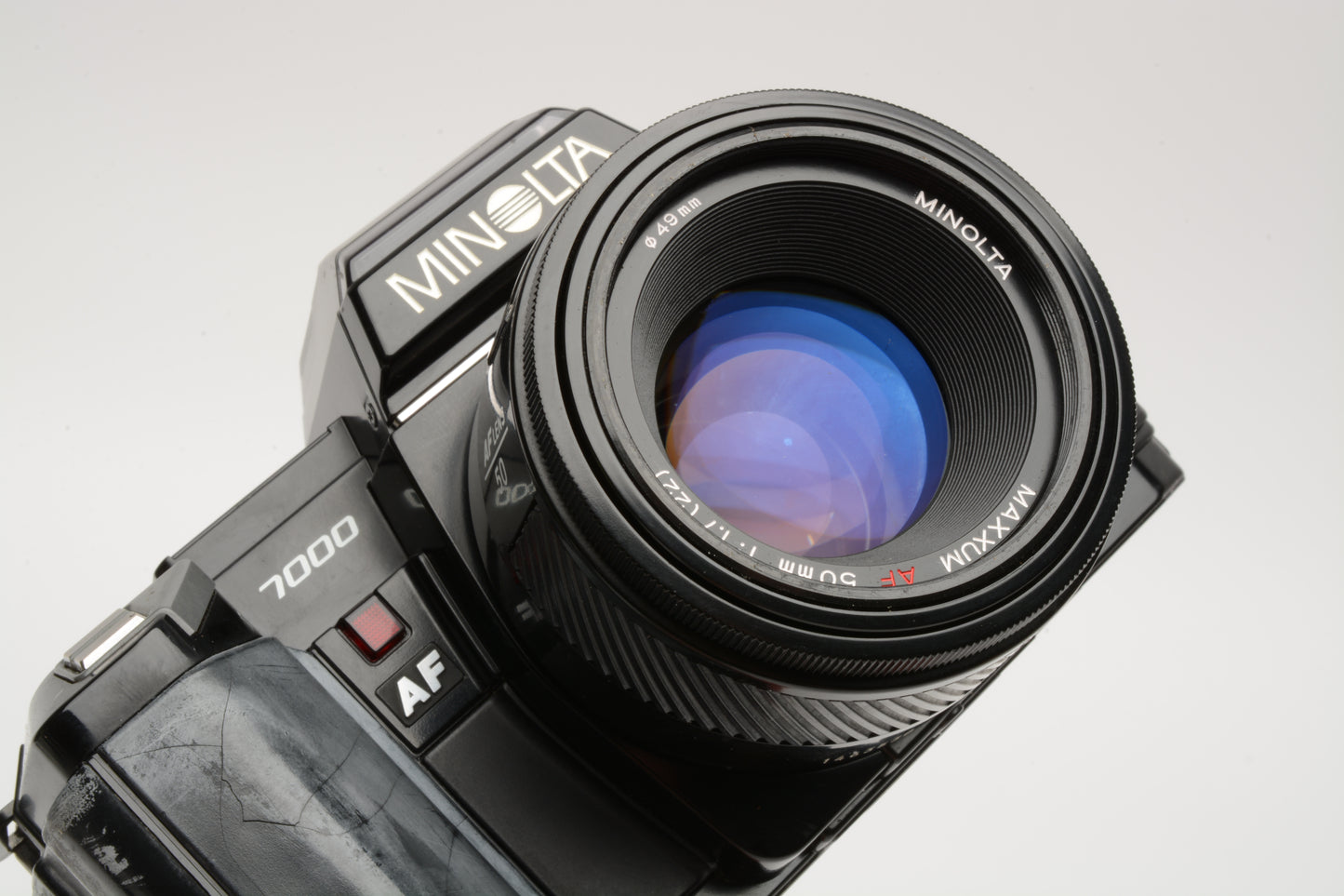 Minolta Maxxum 7000 35mm SLR w/50mm f1.7 bundle, Case+manual