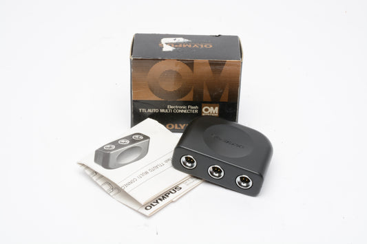 Olympus OM System TTL Auto Multi Connecter 3-way multi flash cord adapter NIB