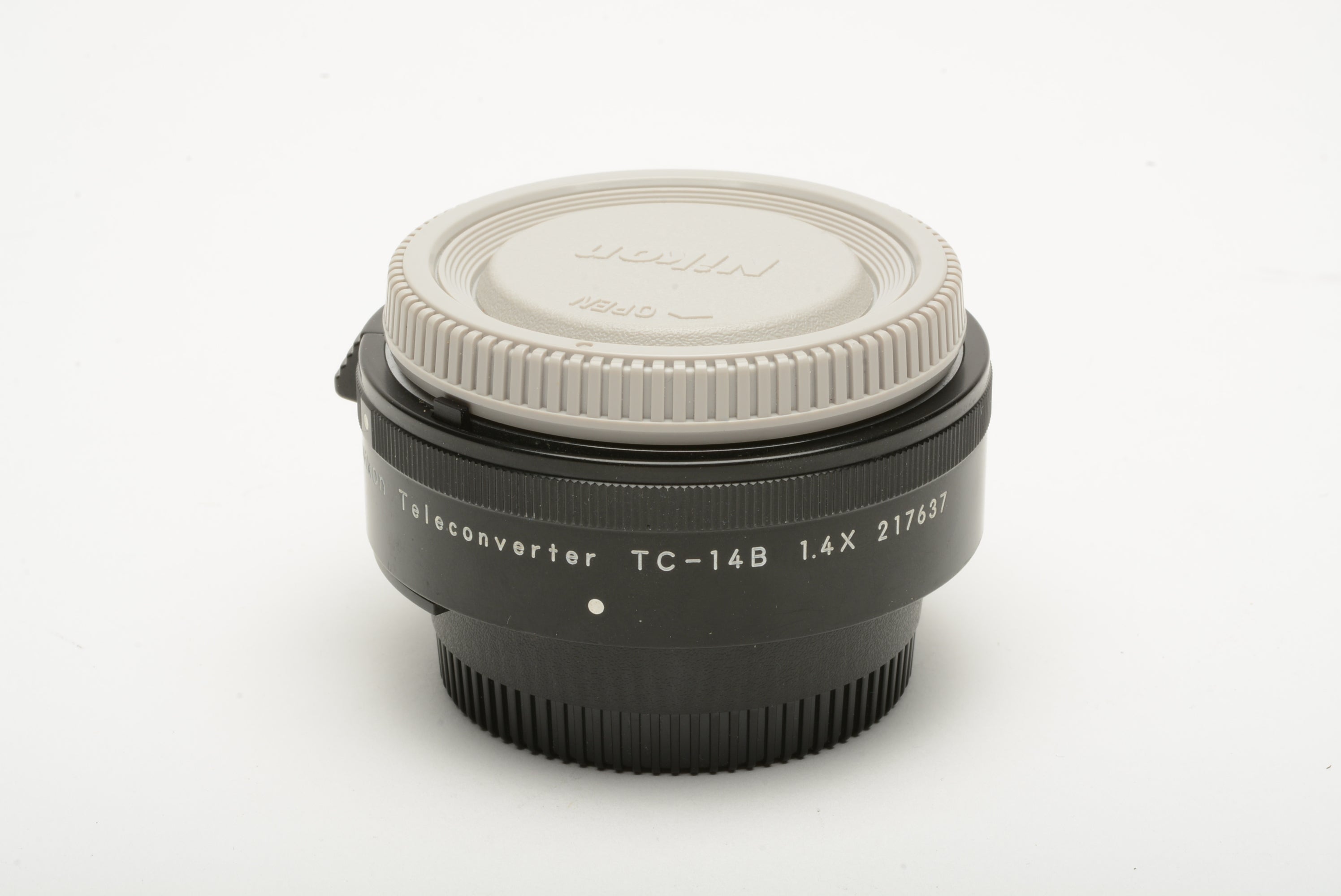 Nikon Teleconverter TC-14B 1.4X w/Caps