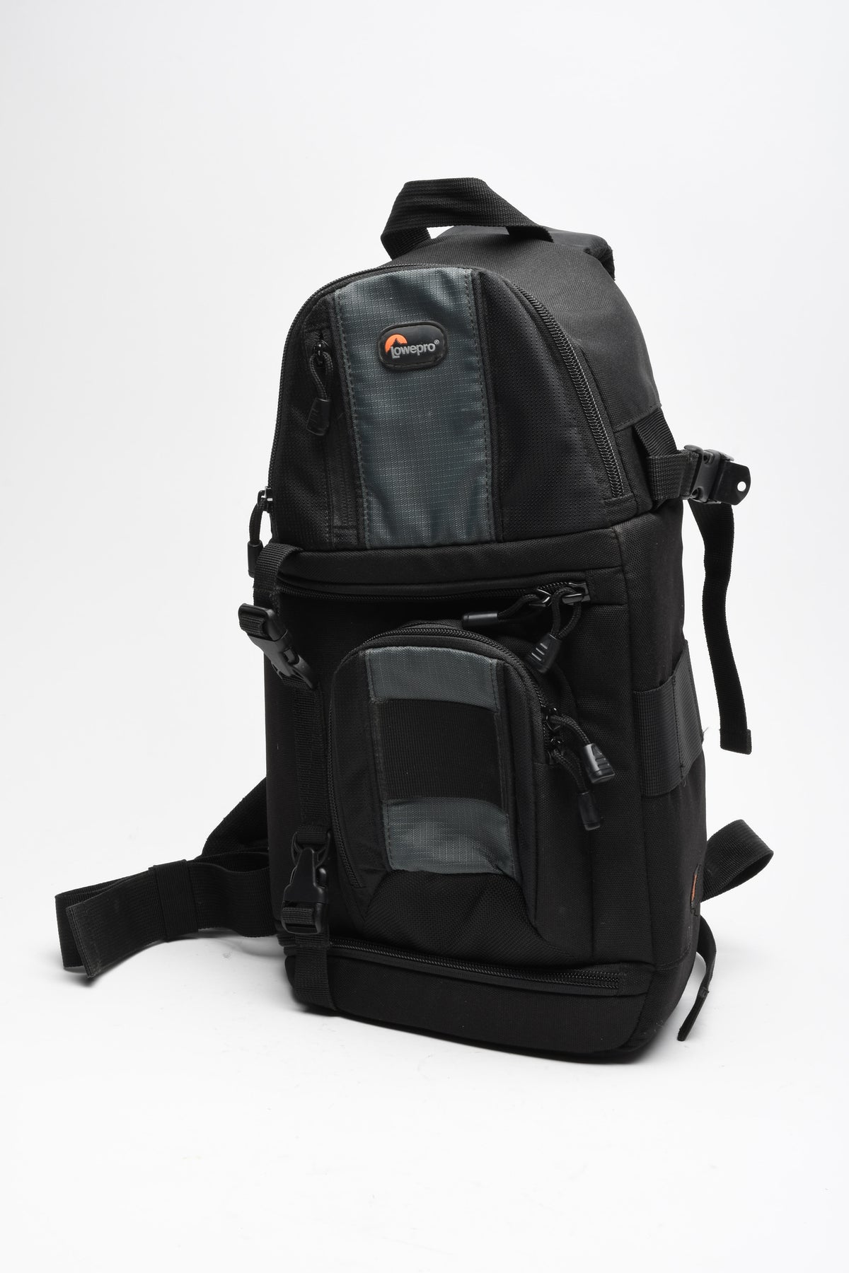 Lowepro SlingShot 102 AW sling pack, nice, clean, functional