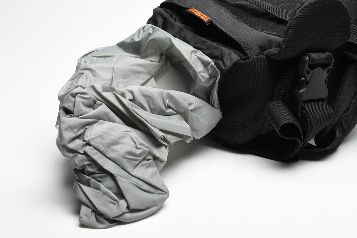 Lowepro SlingShot 102 AW sling pack, nice, clean, functional