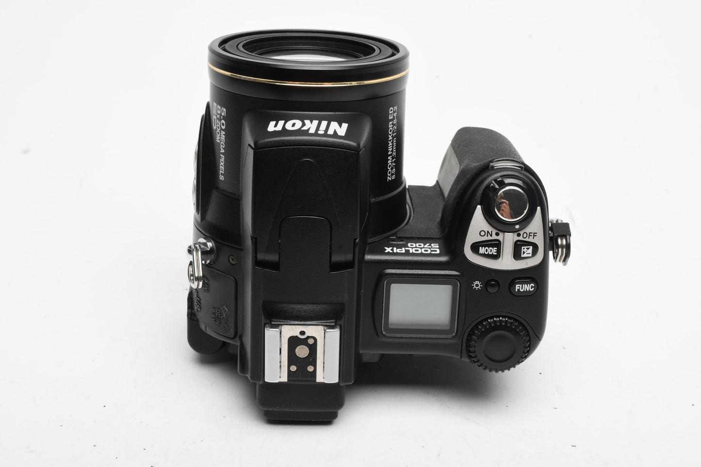 Nikon Coolpix 5700 5MP Digital Point&Shoot camera, 1GB CF, Manual