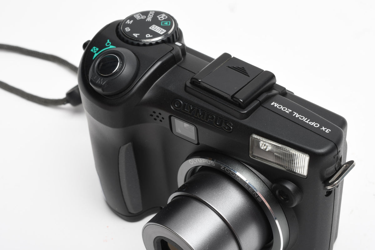 Olympus SP-350 8MP Digital Point&Shoot camera, strap, 1GB XD, Great