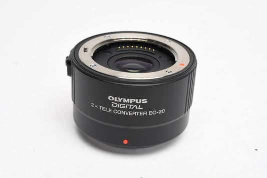 Olympus Digital EC-20 2.0X Teleconverter w/Caps, Box