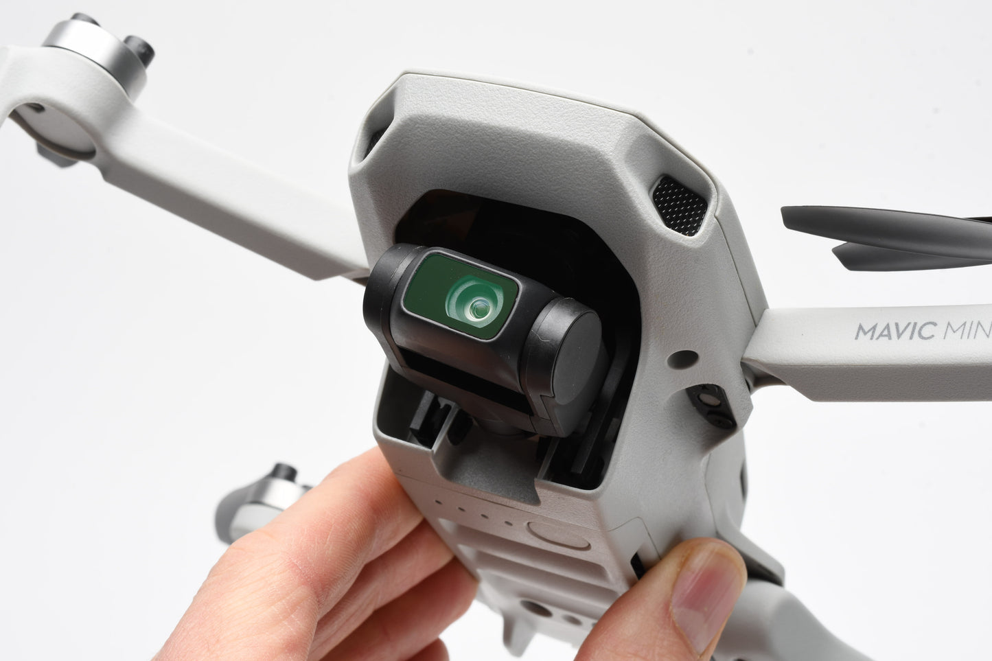 DJI Mavic Mini Ultra Light w/3batts, remote, Tested, (Unbound), Great