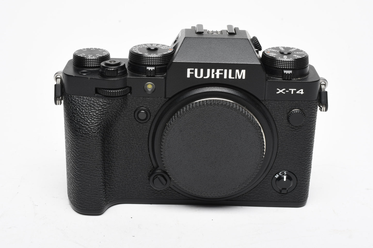 Fujifilm X-T4 Black Mirrorless body, 7548 Acts Batt+USB, Very clean, low use