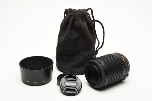 Nikon AFS Nikkor 55-200mm F4-5.6G ED DX VR zoom lens, caps, hood, pouch, Mint-