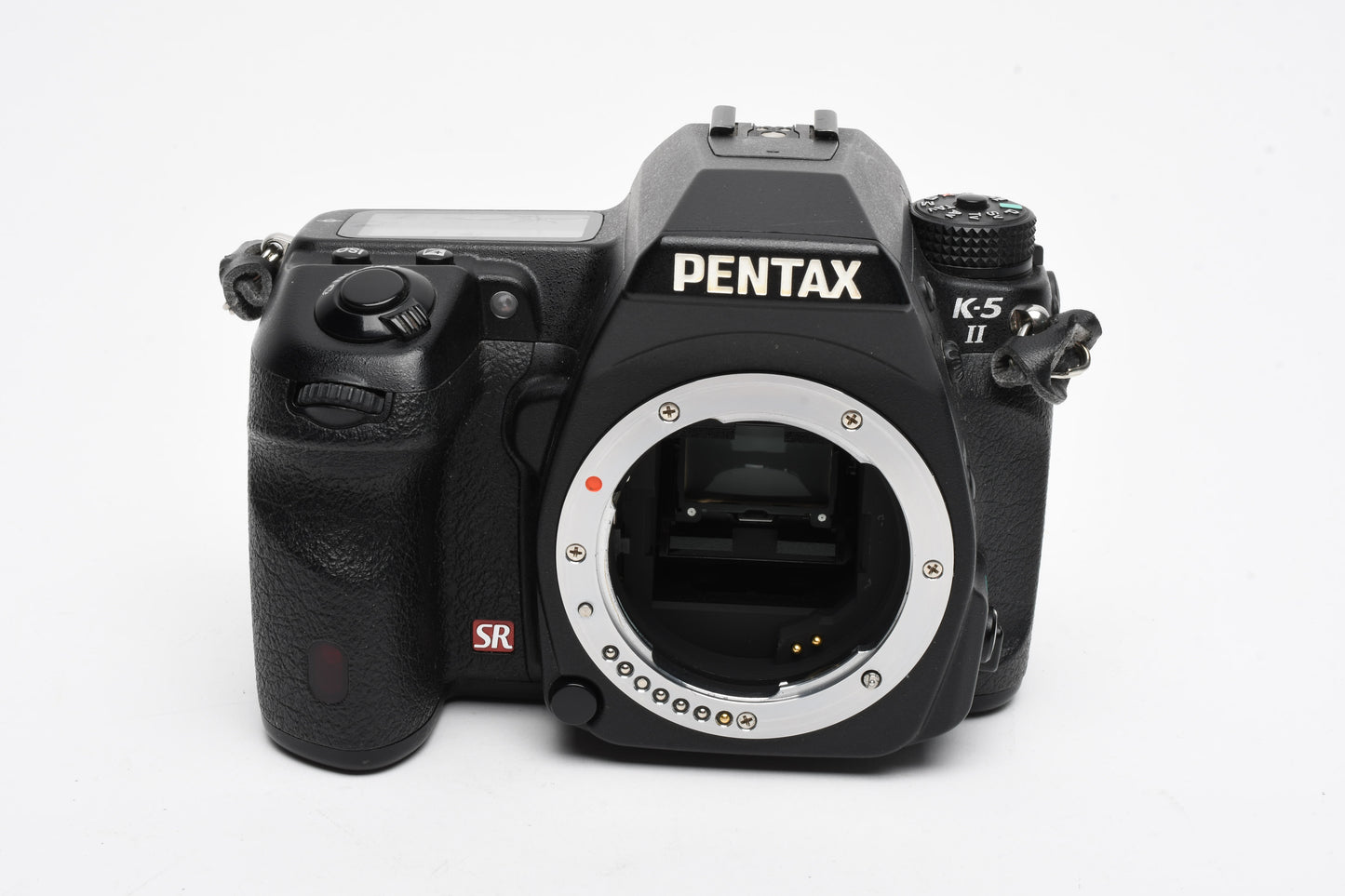 Pentax K5 II DSLR Body, Only 7392 Acts, 2Batts, charger, manual, Tested
