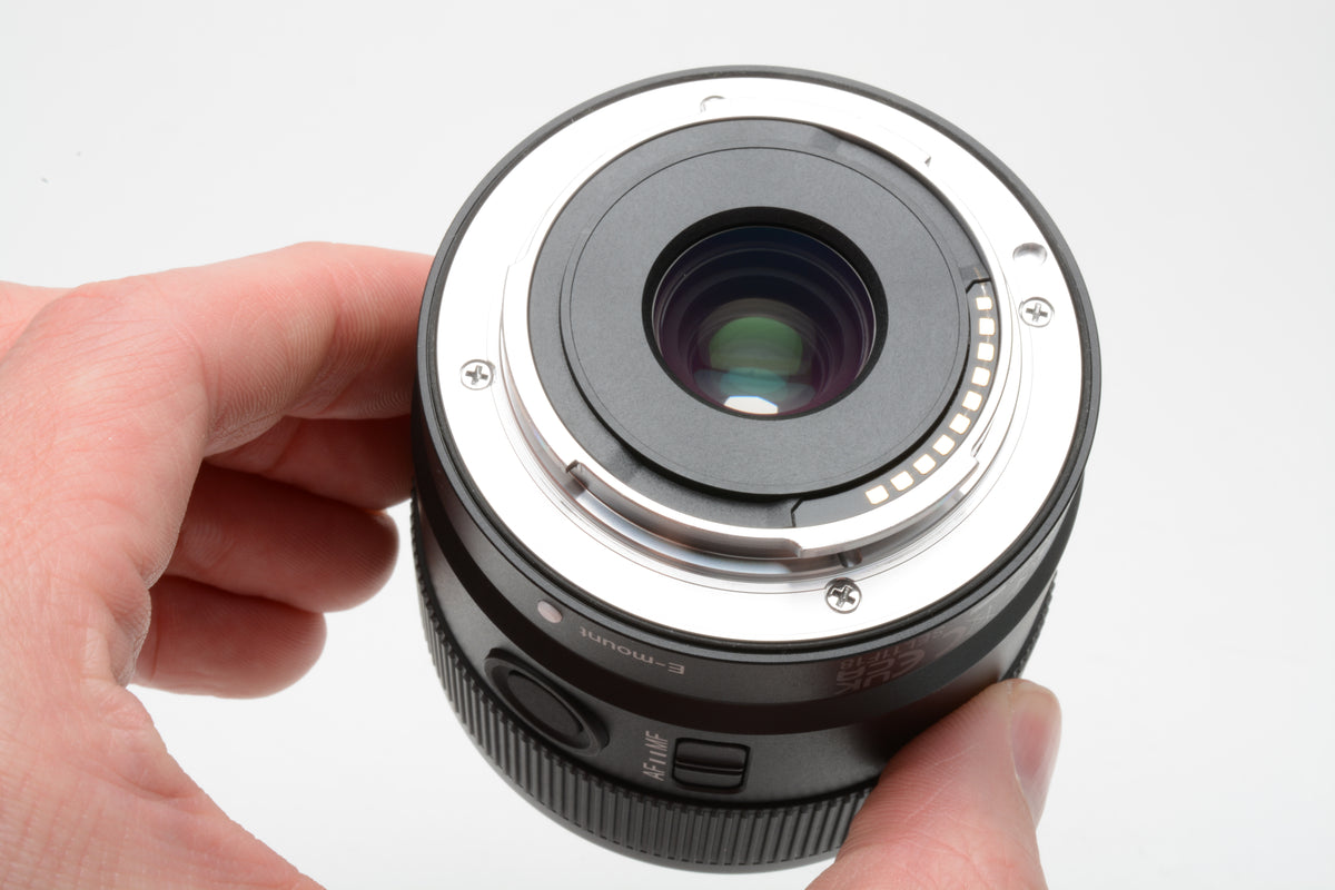 Sony 11mm f1.8 SEL11F18 wide lens, very clean and sharp