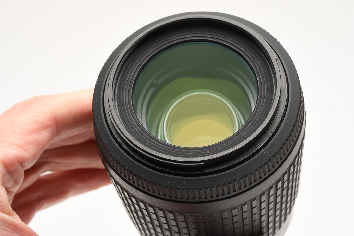 Nikon AFS Nikkor 55-200mm F4-5.6G ED DX VR zoom lens, caps, UV, clean!