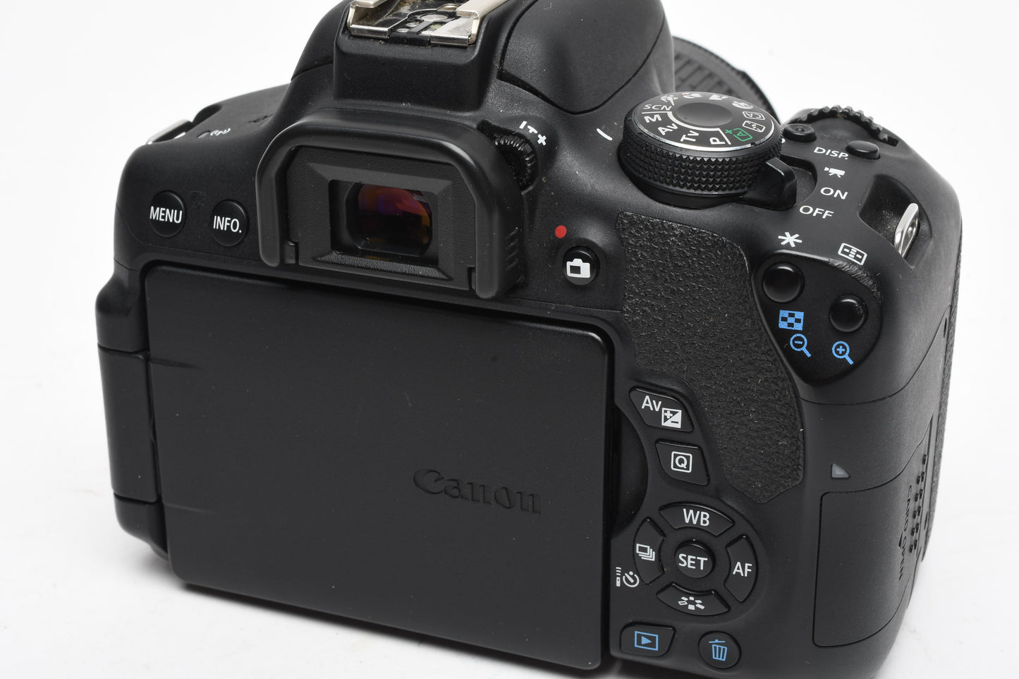 Canon EOS Rebel T6i DSLR w/18-55mm IS II, batt+charger 10,555 Acts, Nice