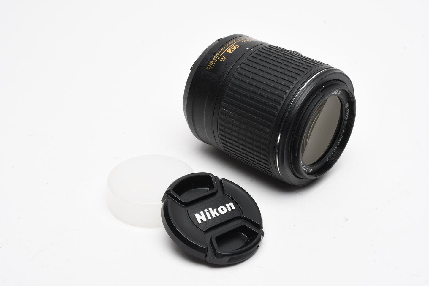 Nikon AF-S Nikkor 55-200mm F4-5.6G II ED DX VR compact zoom lens, caps, Mint-