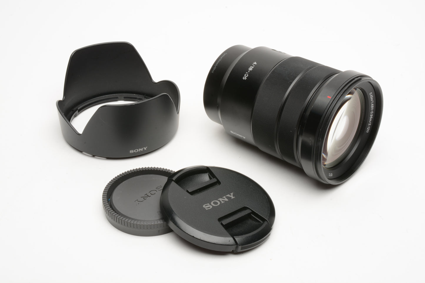 Sony E PZ 18-105mm f4 G OSS zoom lens, Caps, Mint-, Sharp!