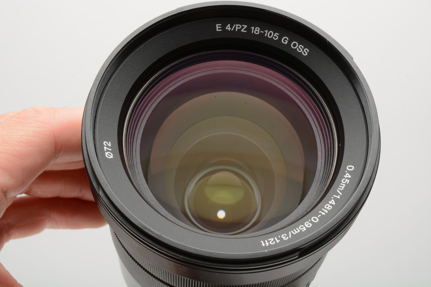 Sony E PZ 18-105mm f4 G OSS zoom lens, Caps, Mint-, Sharp!