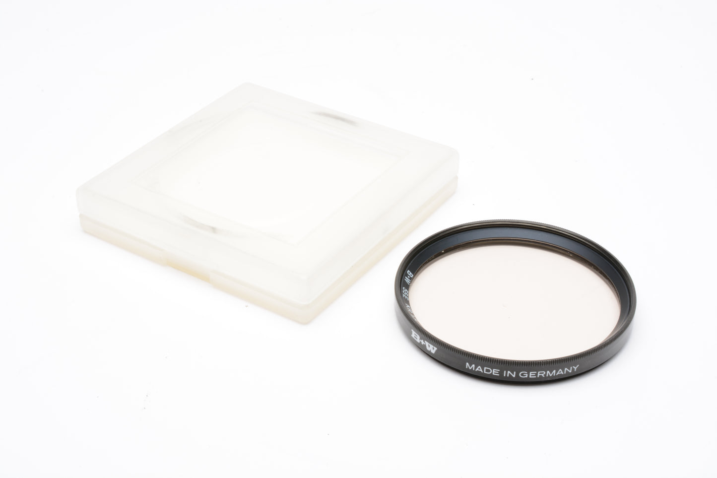 B+W 55E KR 1.5 1.1X Skylight 55mm filter in jewel case