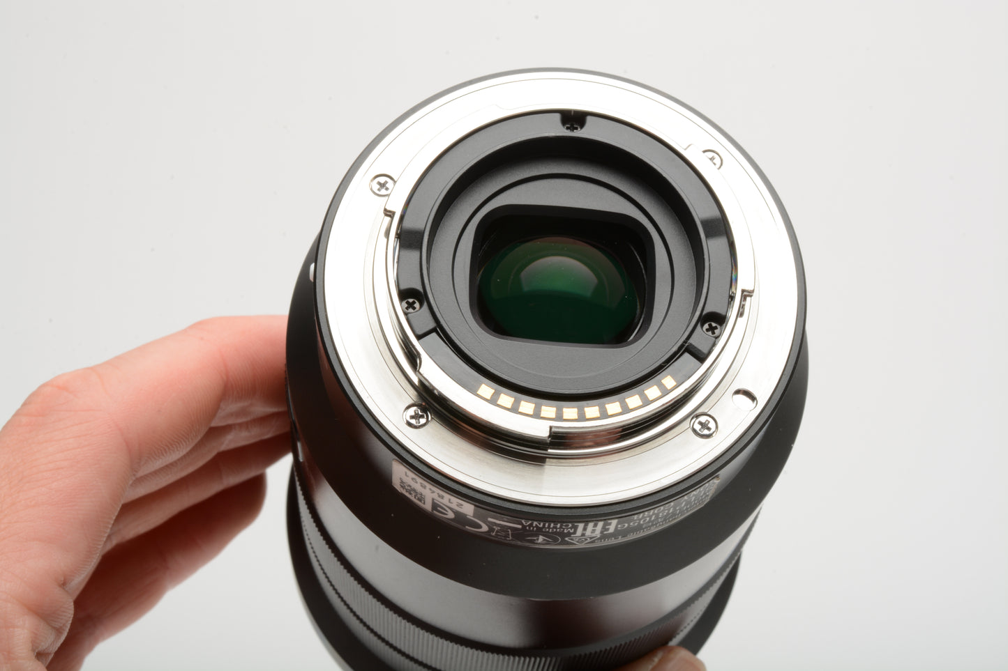 Sony E PZ 18-105mm f4 G OSS zoom lens, Caps, Mint-, Sharp!