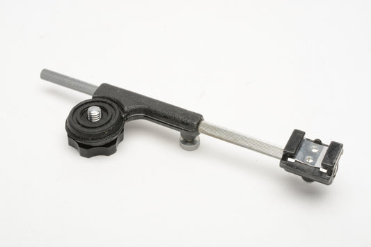 Flash Mount Shoe-Mount adapter bracket, Nice and clean