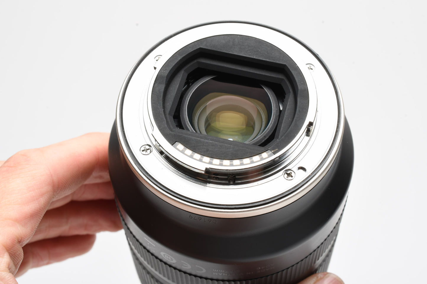 Tamron 17-28mm f2.8 Di III RXD lens, Hood, Sony E-mount, USA Version, Mint-