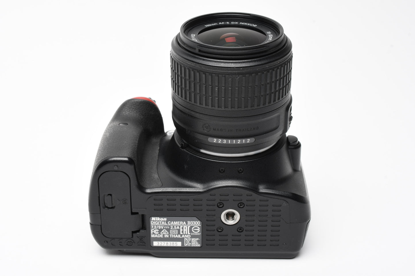 Nikon D3300 DSLR w/18-55mm zoom Batt, charger, strap, Only 9092 Acts