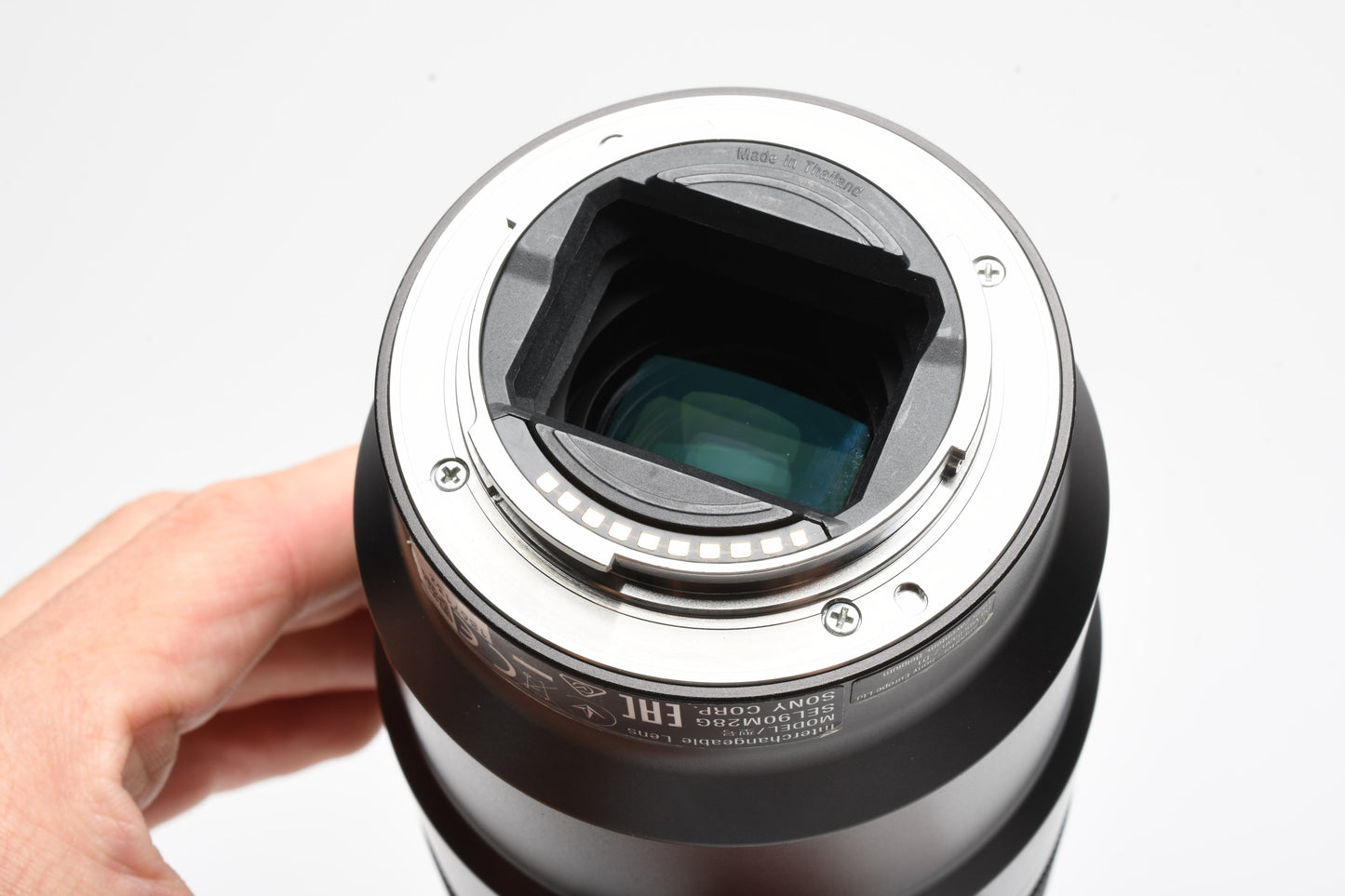 Sony FE 90mm f2.8 Macro G OSS E-Mount SEL90M28G w/Pouch, Sharp!