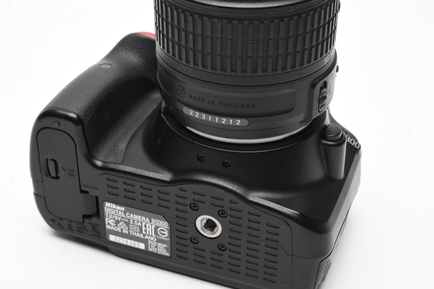 Nikon D3300 DSLR w/18-55mm zoom Batt, charger, strap, Only 9092 Acts