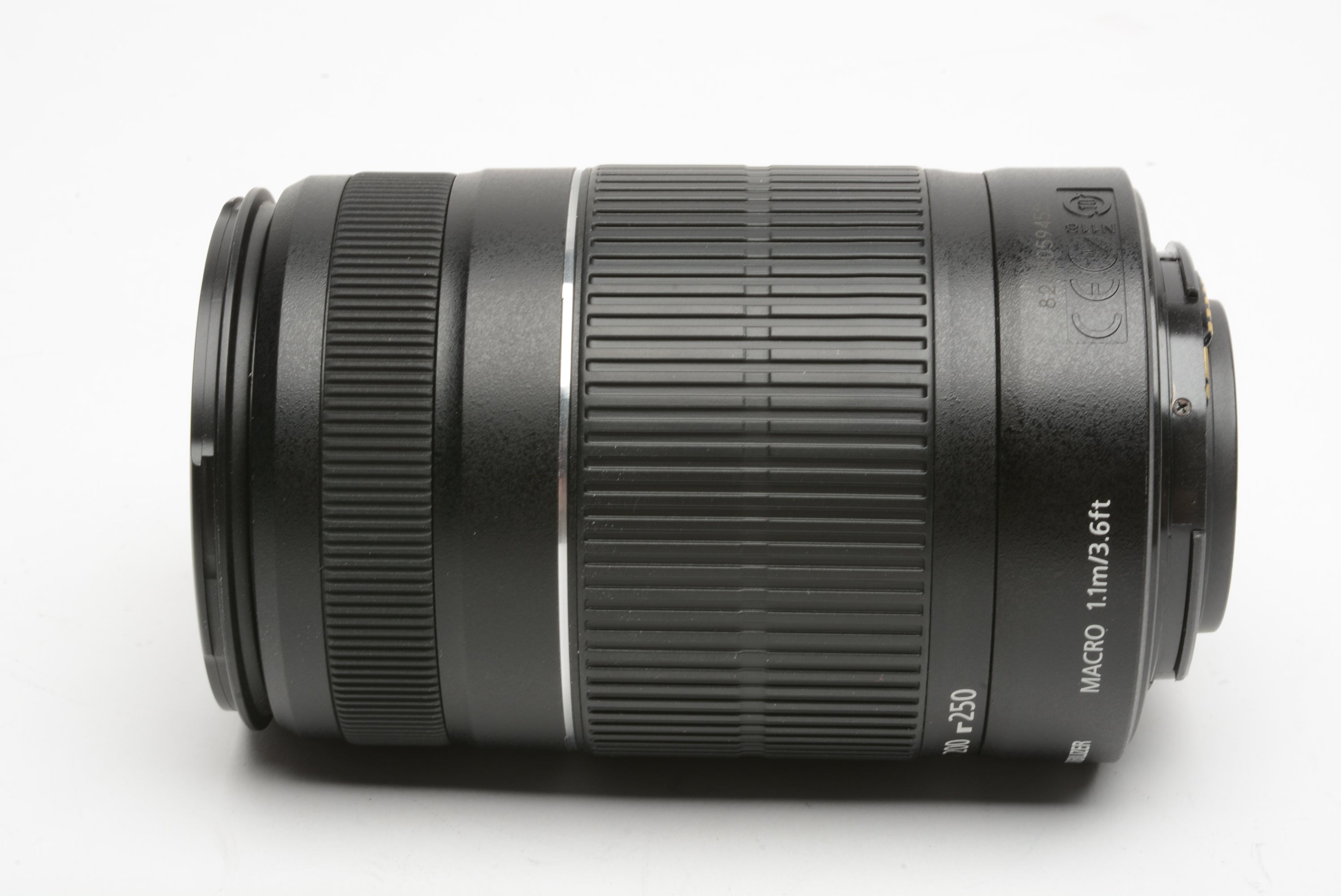 Canon EF-S 55-250mm f4-5.6 IS II zoom lens, caps, very clean