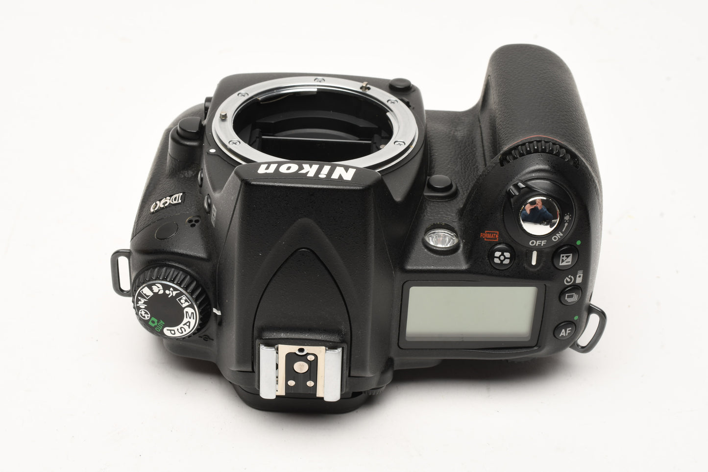 Nikon D90 DSLR body, batt, charger, strap, Only 15K Acts, very clean, tested