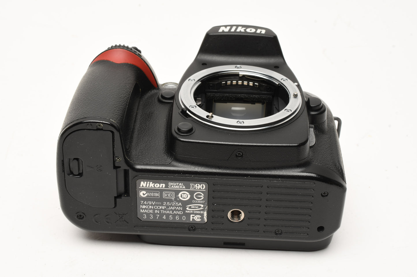 Nikon D90 DSLR body, batt, charger, strap, Only 15K Acts, very clean, tested