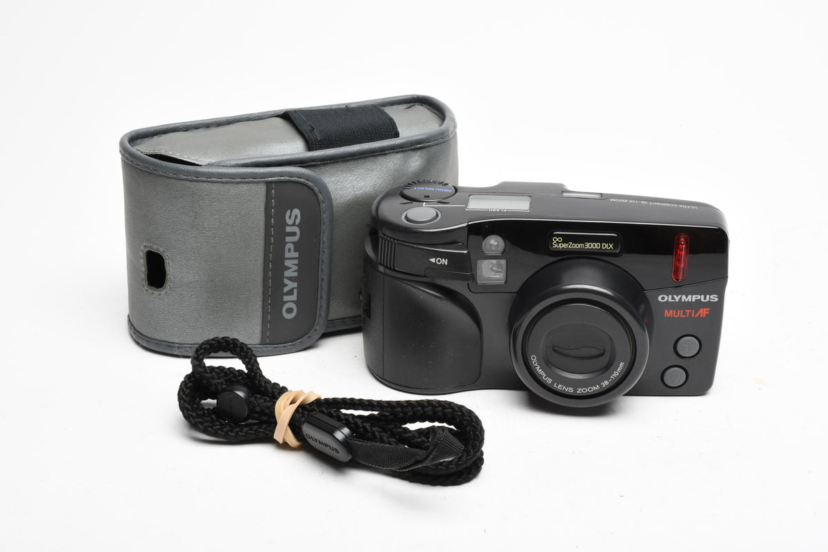 Olympus Super Zoom 3000 DLX 38-110mm Point&Shoot, Case, Nice!