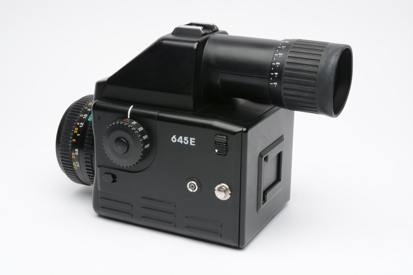 Mamiya 645E Medium format camera w/80mm f2.8 N lens, 120 Insert, clean, tested