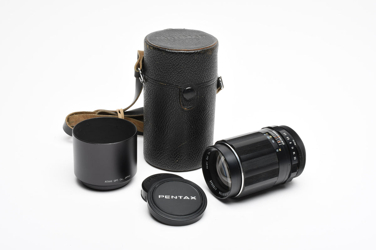 Pentax Super MC Takumar 135mm f3.5 M42 Mount lens, case, hood, caps, Mint-