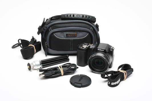 Nikon Coolpix L100 10MP Digital Point&Shoot camera, tripod, case, strap, clean!