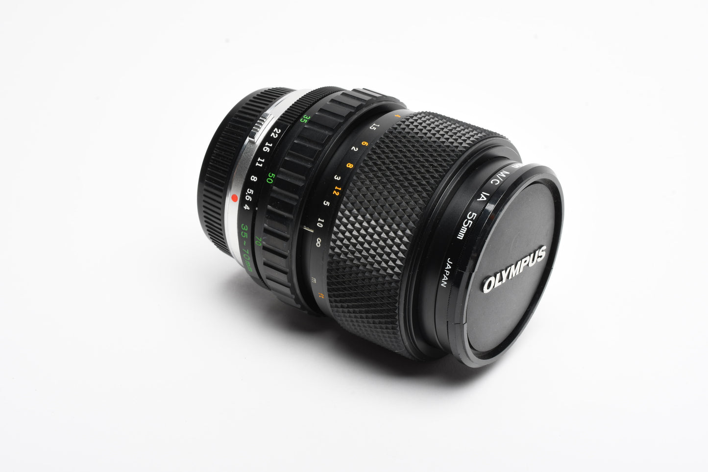Olympus OM Zuiko 35-70mm f4 Zoom lens, 1A+Caps, Mint- Box