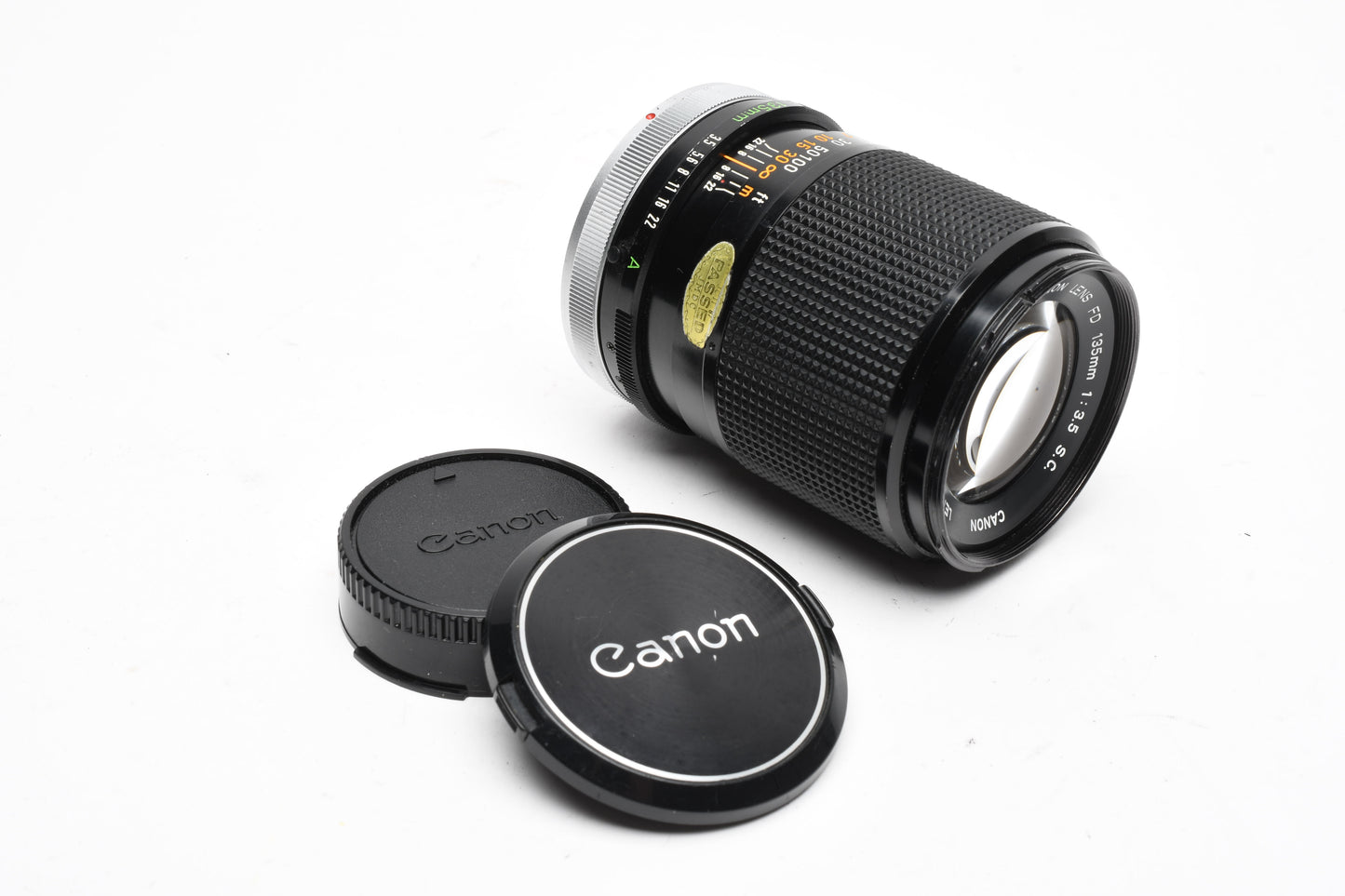 Canon 135mm F3.5 S.C. FD lens, caps, clean and sharp