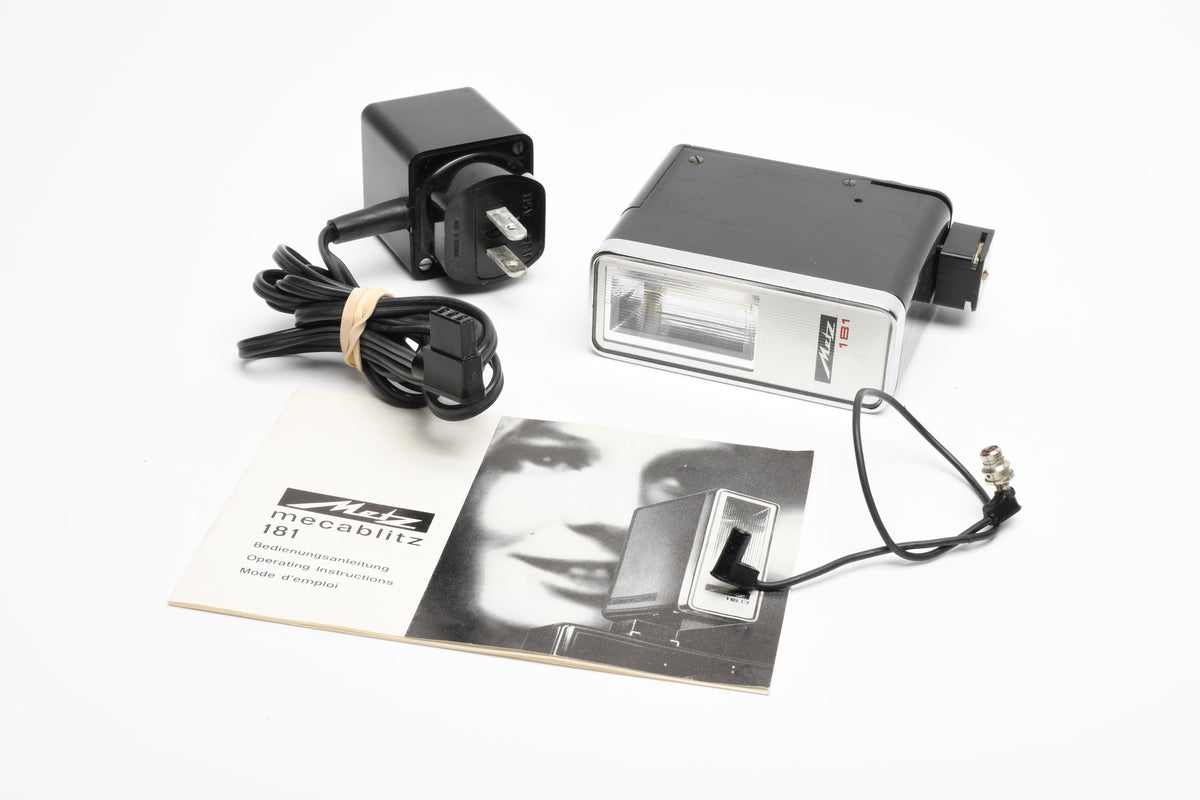 Metz Mecablitz 181 AC flash w/Manual and Rollei sync