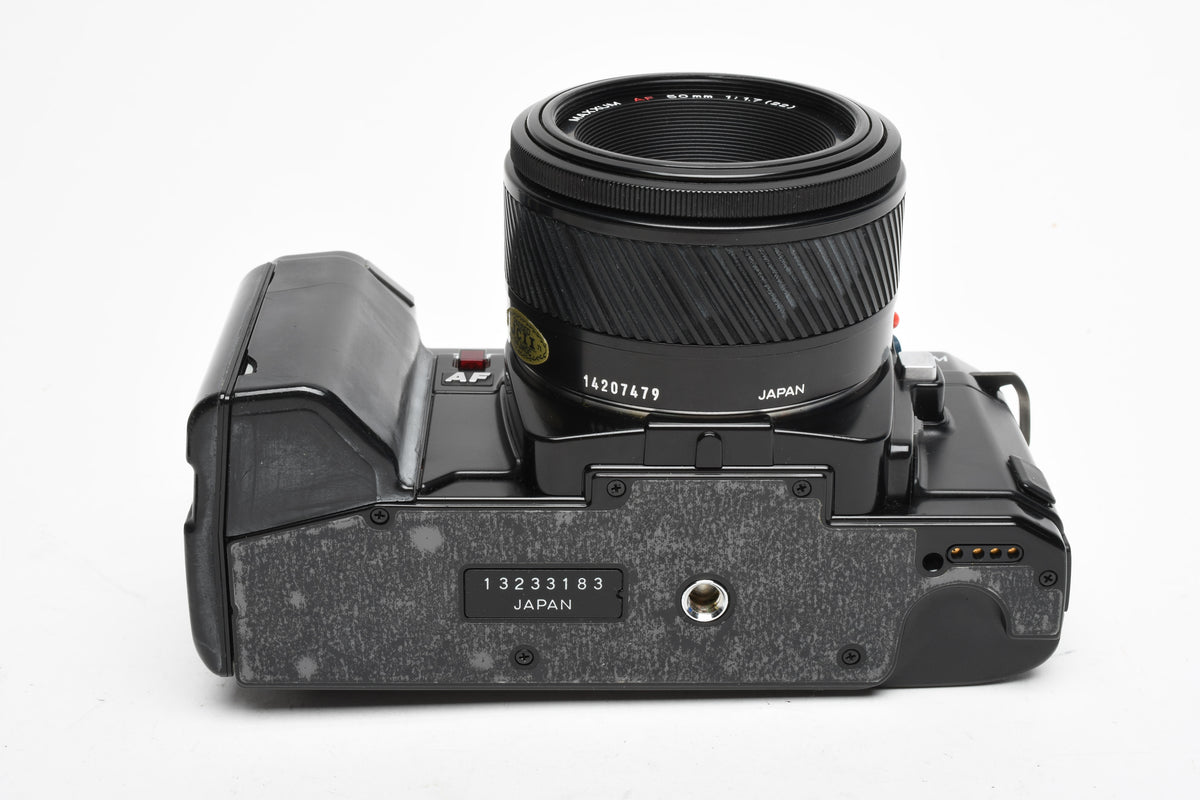 Minolta Maxxum 7000 35mm SLR w/50mm f1.7, Pola+Strap, Great!