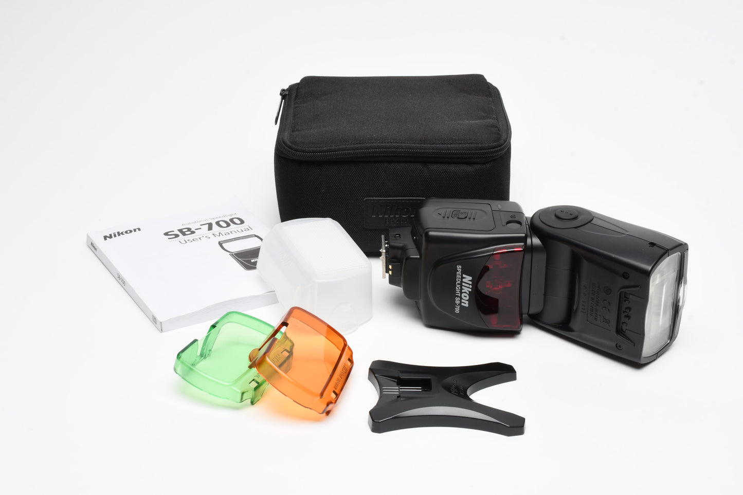 Nikon SB-700 Speedlight flash, filters, case, manual, stand, diffuser, Mint-