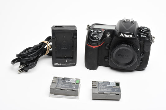 Nikon D300S DSLR Body, 2X batts, charger, 235K Acts, Great, Tested