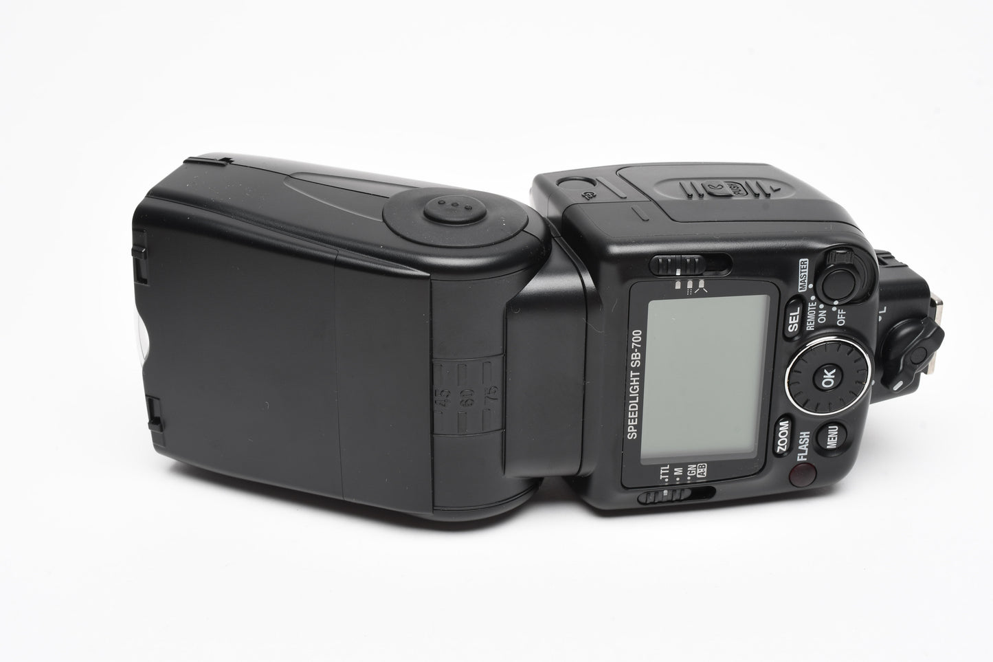 Nikon SB-700 Speedlight flash, filters, case, manual, stand, diffuser, Mint-