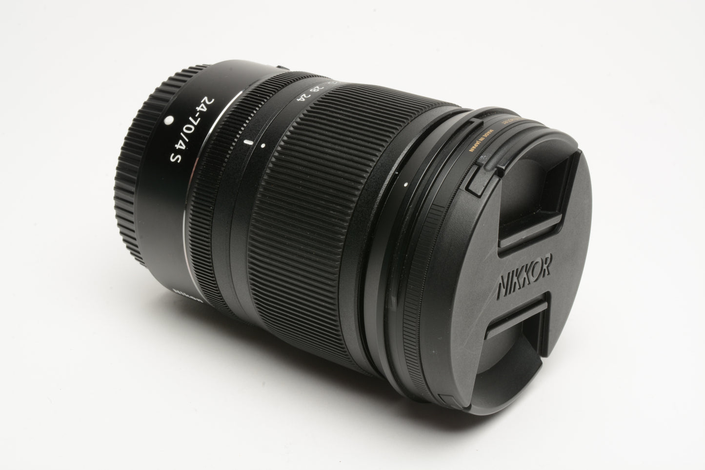 Nikon Nikkor Z 24-70mm f4 S zoom lens +Caps+UV, Nice and clean