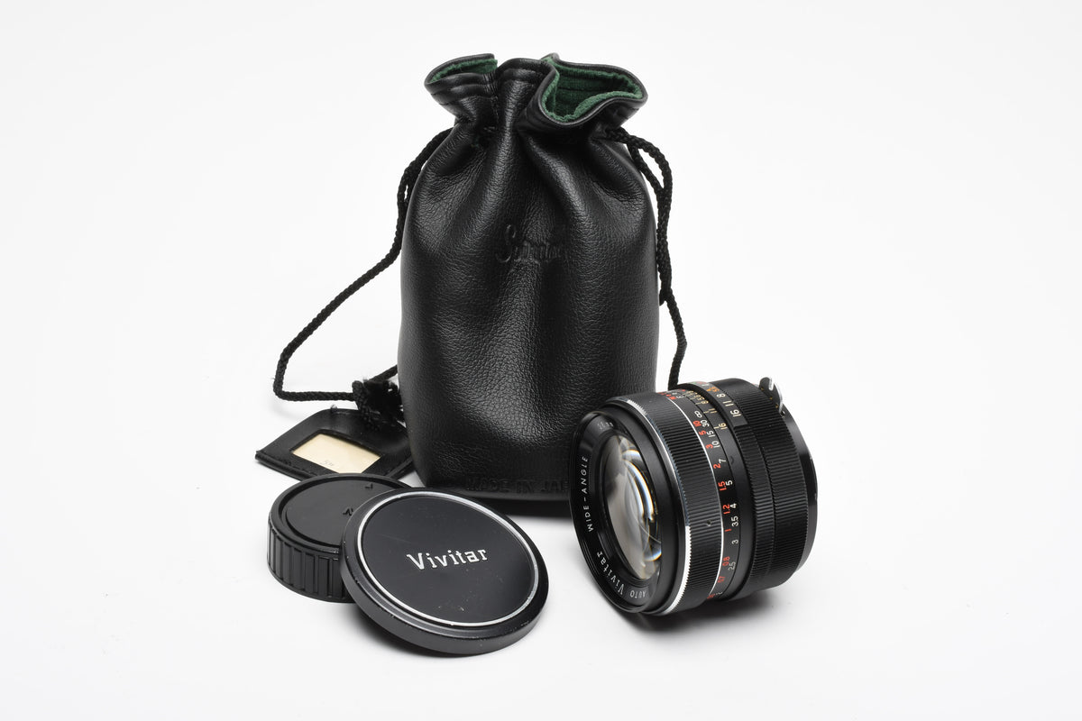 Vivitar 28mm f2.8 wide angle lens for Nikon F Mount, caps, pouch, clean