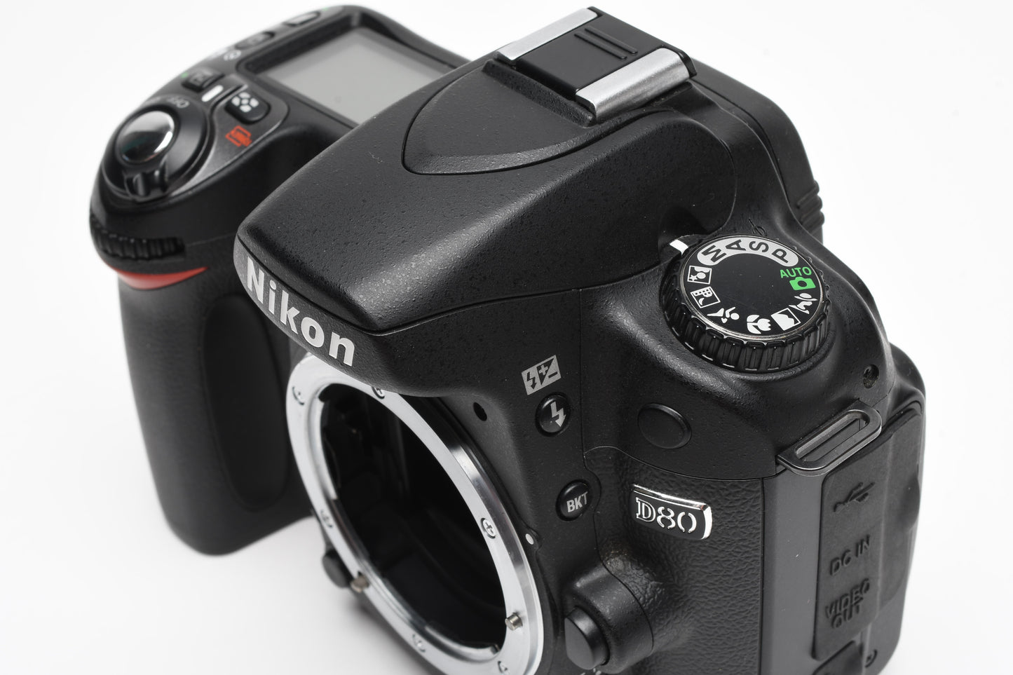 Nikon D80 DSLR body, 2X batts+charger, Only 981 Acts!! +Nikon Case