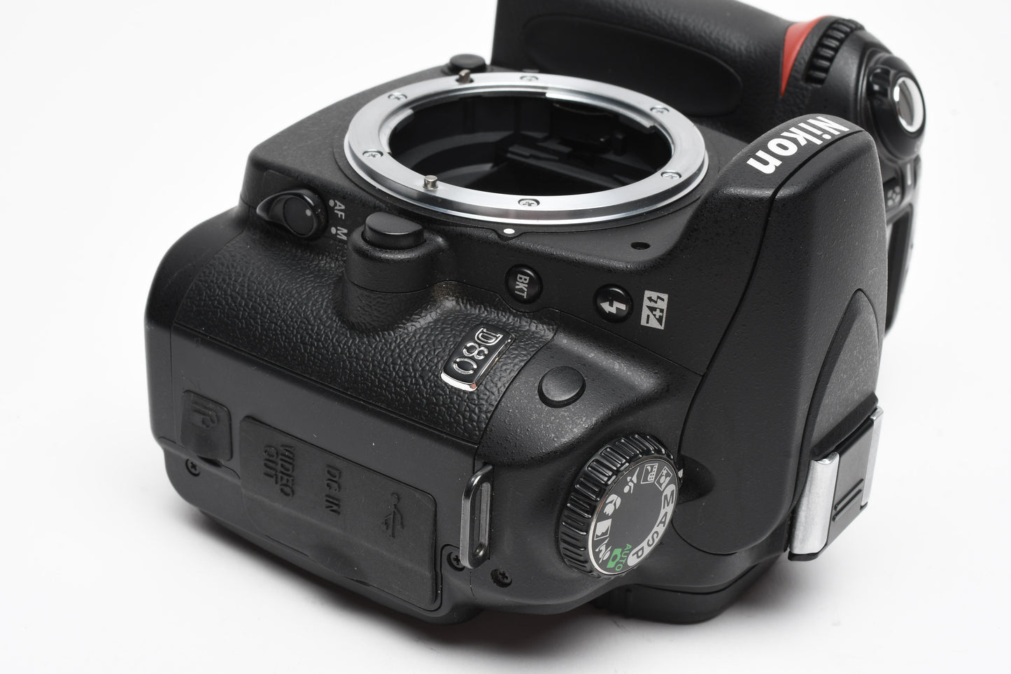 Nikon D80 DSLR body, 2X batts+charger, Only 981 Acts!! +Nikon Case