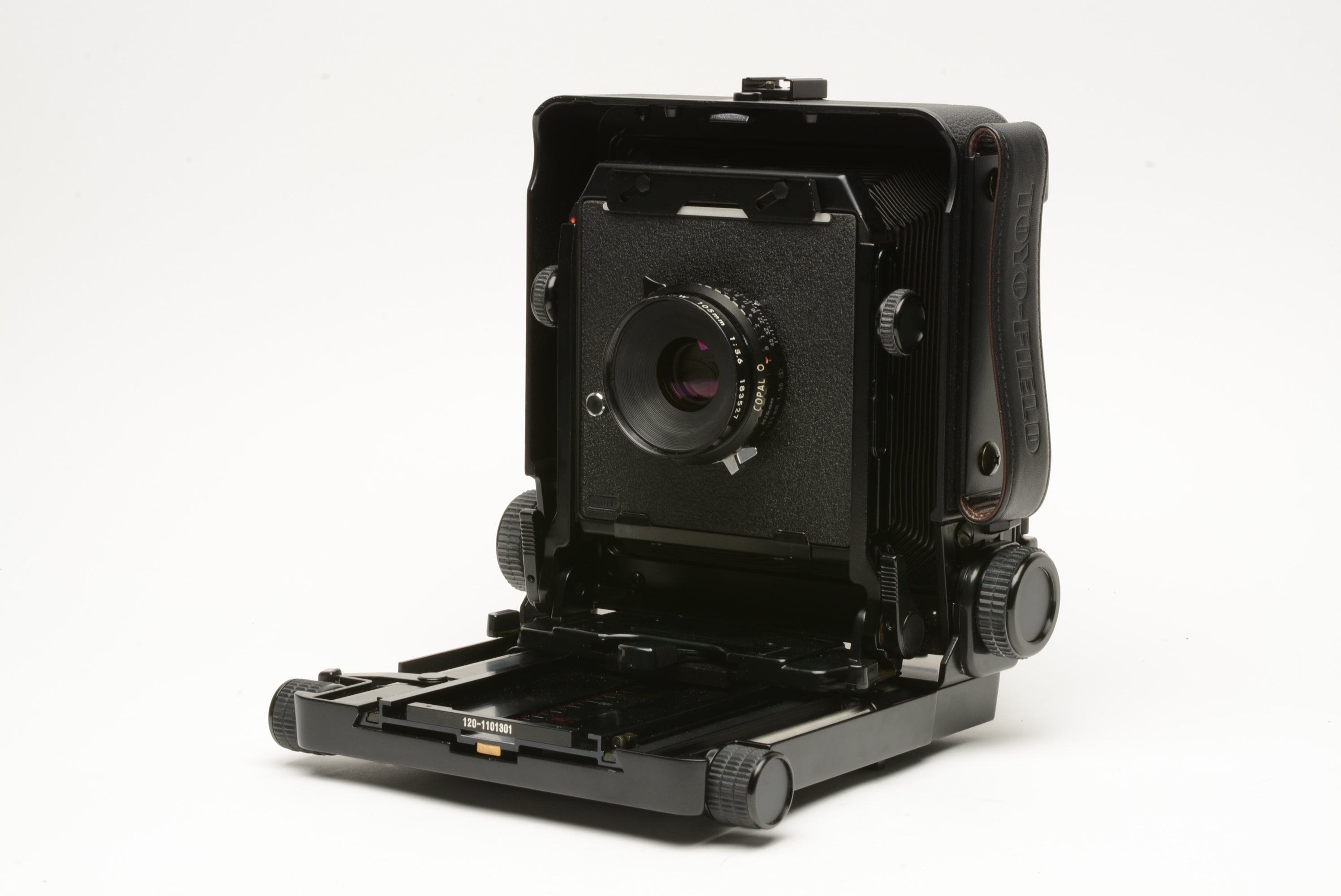 Toyo 45AII 4x5 Field camera #180-224 Metal w/Nikkor 105mm f5.6