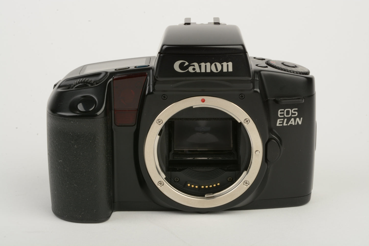 Canon EOS Elan 35mm SLR Body, clean, tested + strap