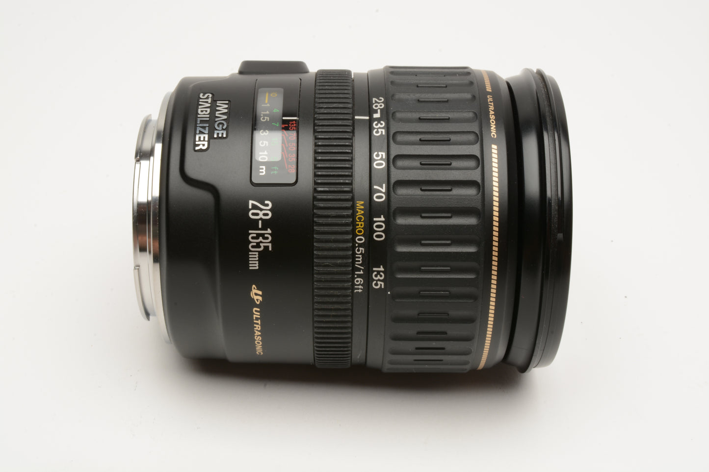 Canon EF 28-135mm f3.5-5.6 IS USM zoom lens, caps + UV filter, Versatile