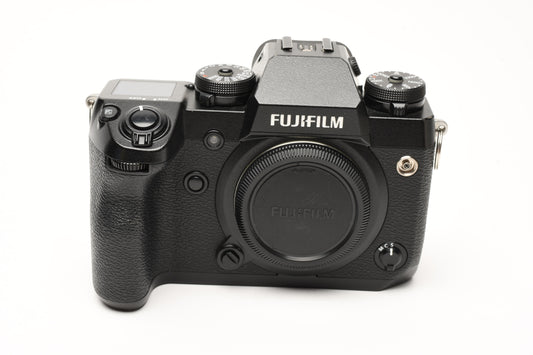 Fujifilm X-H1 Mirrorless body, EF-X8 flash, 2X batts, charger, Light use, Great!