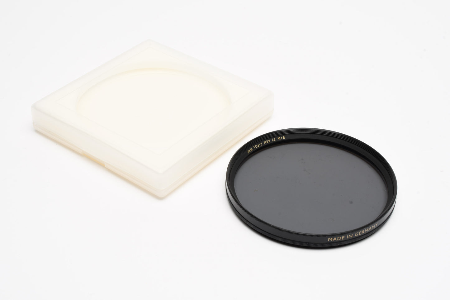 B+W F-PRO 77mm Circular-Pol MRC Circular Polarizing filter, Very clean